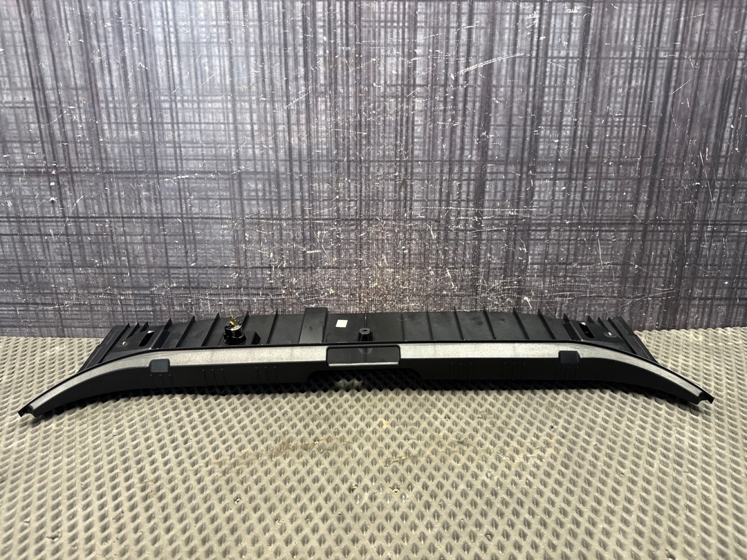 Пластик багажника, 480 рублей, Красноярск