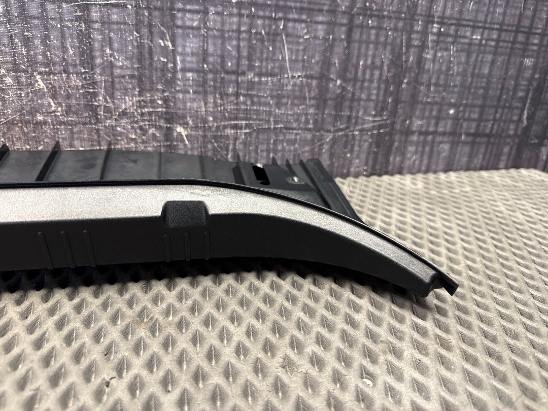 Пластик багажника, 480 рублей, Красноярск