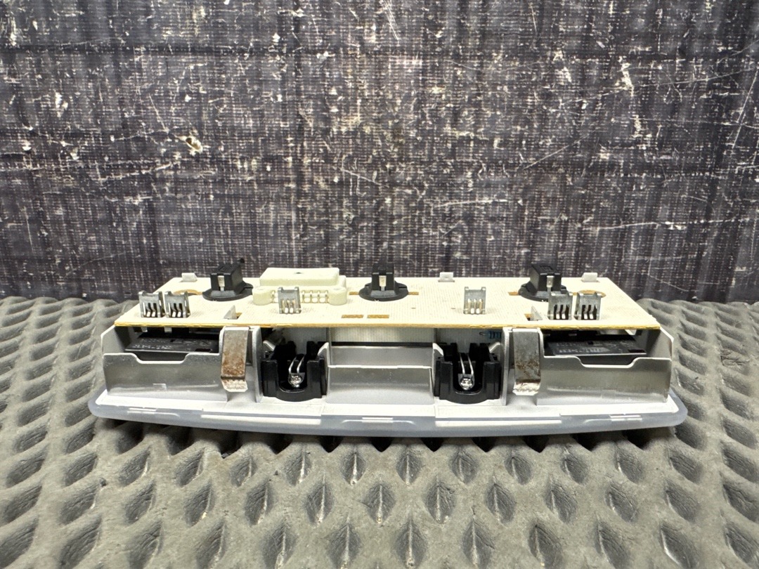 Плафон салона, 330 рублей, Красноярск