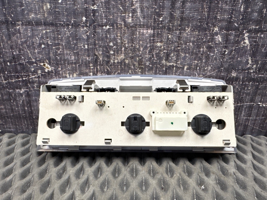 Плафон салона, 330 рублей, Красноярск