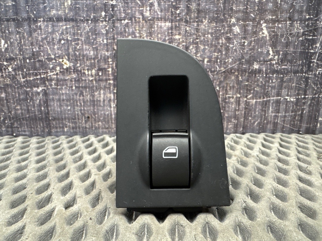 Кнопка стеклоподъемника, 450 рублей, Красноярск