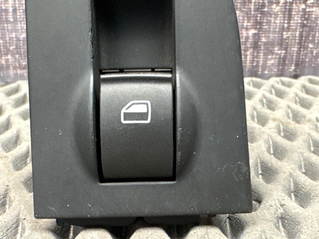 Кнопка стеклоподъемника, 450 рублей, Красноярск