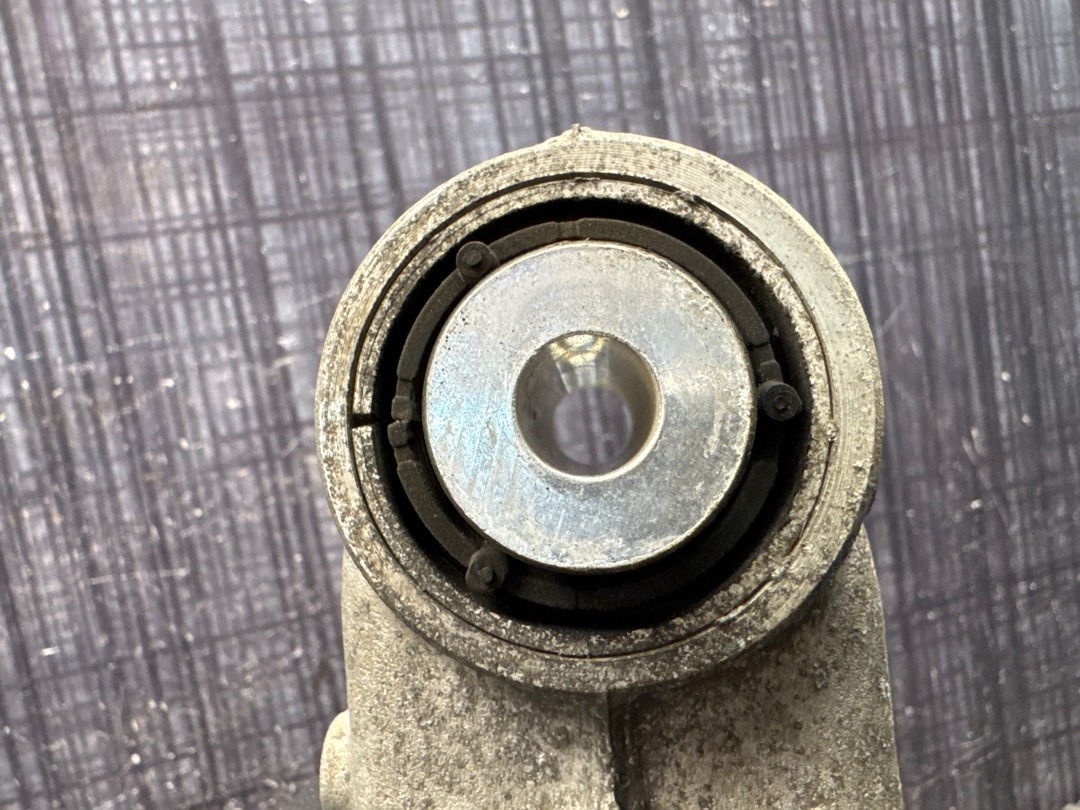 Рычаг подвески, 1500 рублей, Красноярск