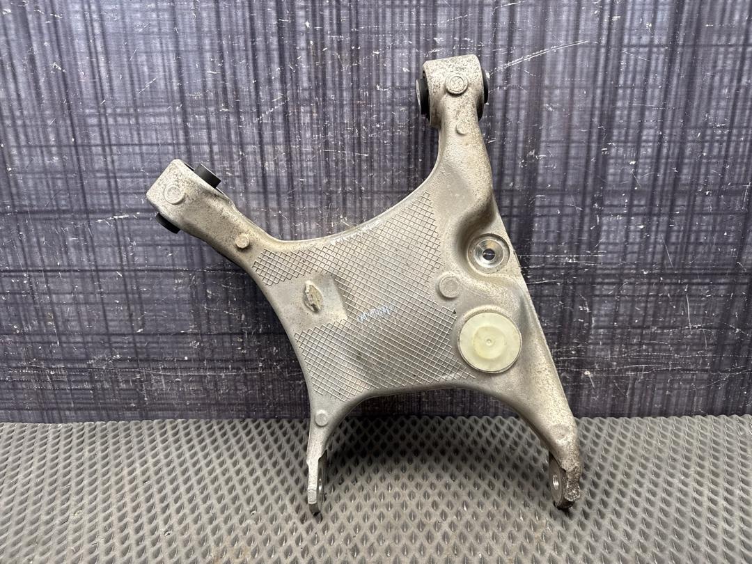 Рычаг подвески, 1500 рублей, Красноярск