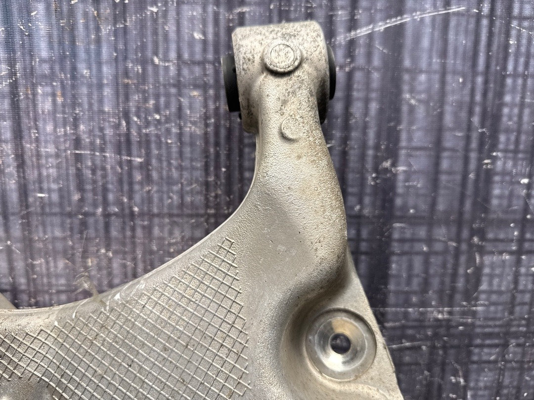 Рычаг подвески, 1500 рублей, Красноярск