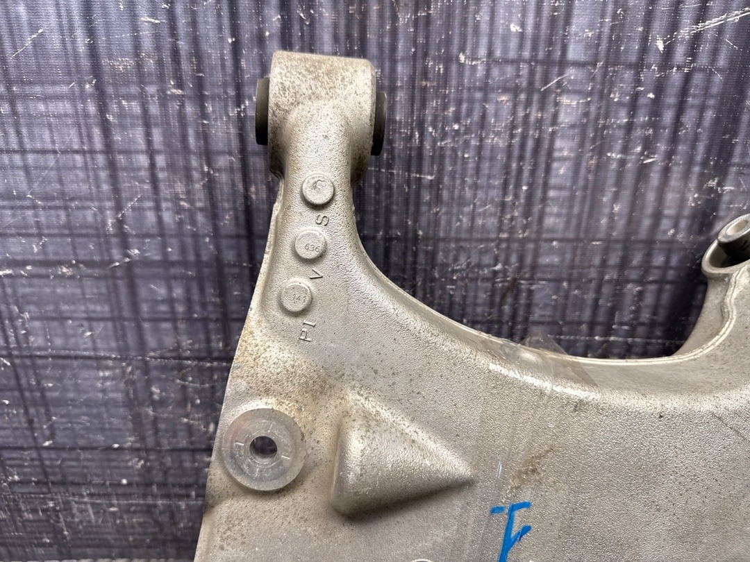 Рычаг подвески, 1500 рублей, Красноярск