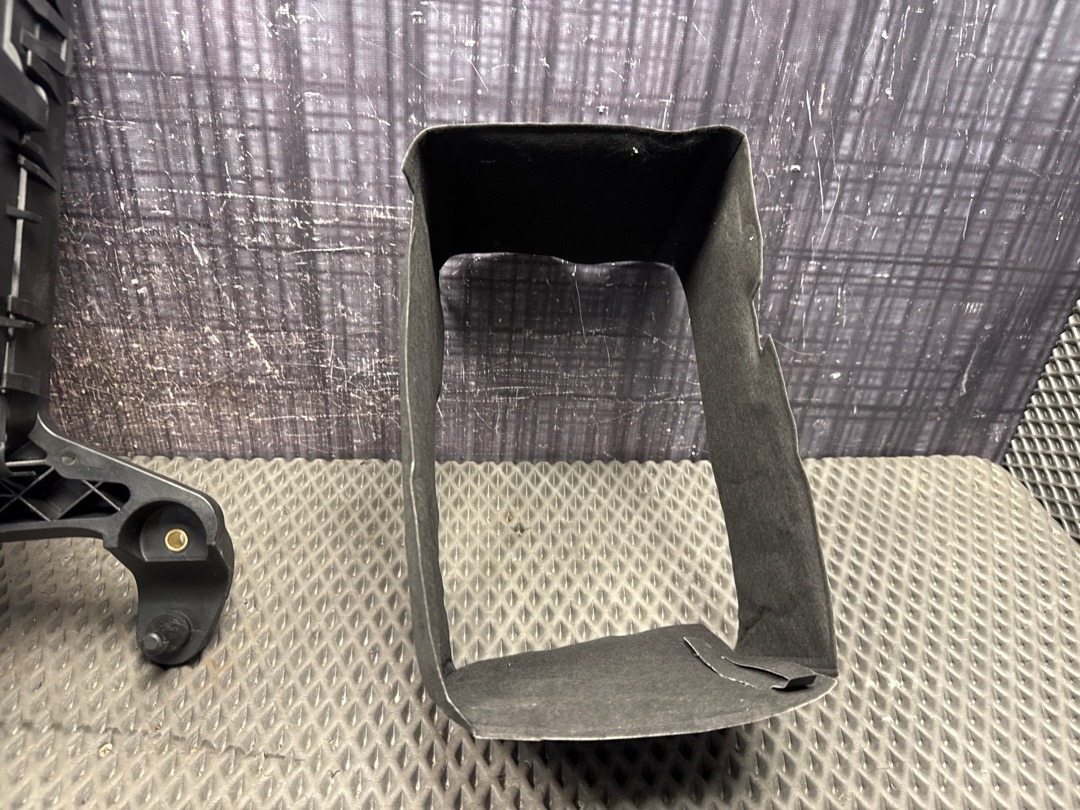 Кожух аккумулятора, 4410 рублей, Красноярск