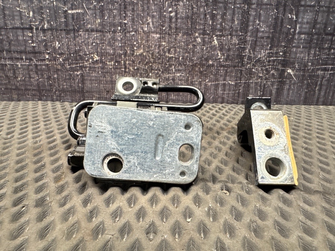 Петля двери, 3010 рублей, Красноярск