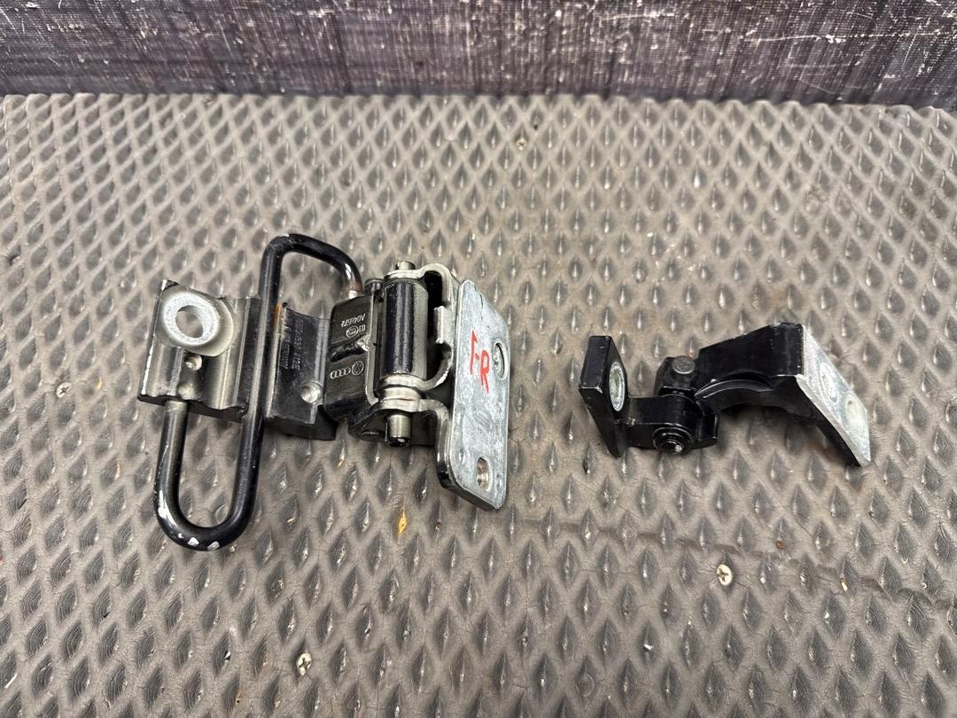 Петля двери, 3010 рублей, Красноярск