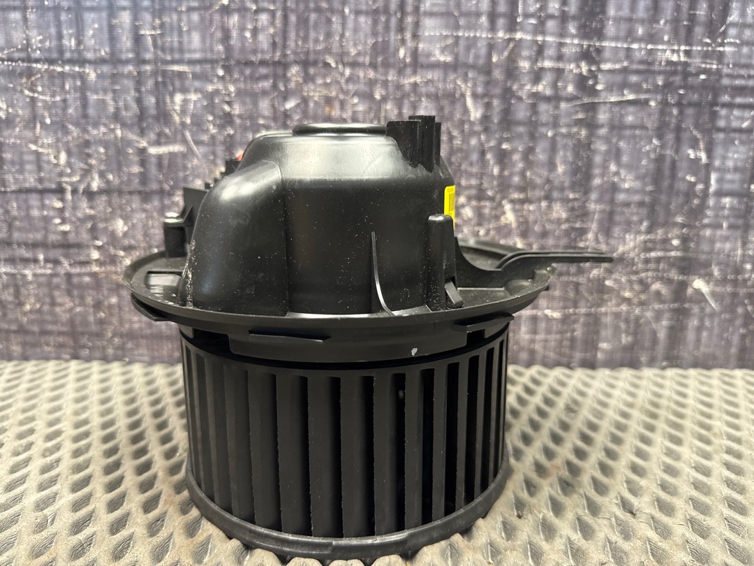 Мотор печки, 4570 рублей, Красноярск