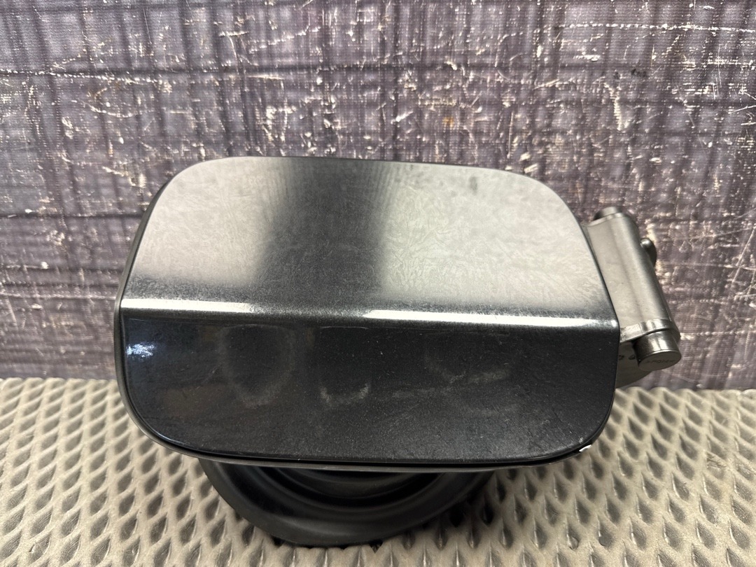 Лючок бензобака, 800 рублей, Красноярск