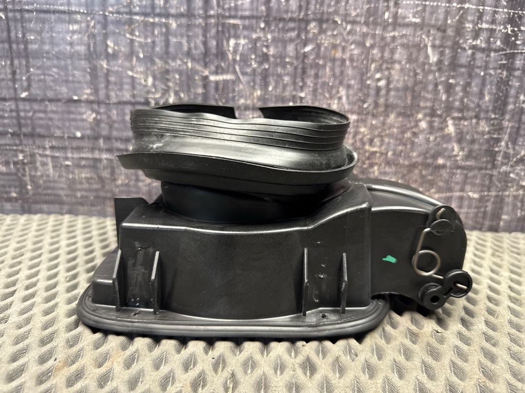 Лючок бензобака, 800 рублей, Красноярск