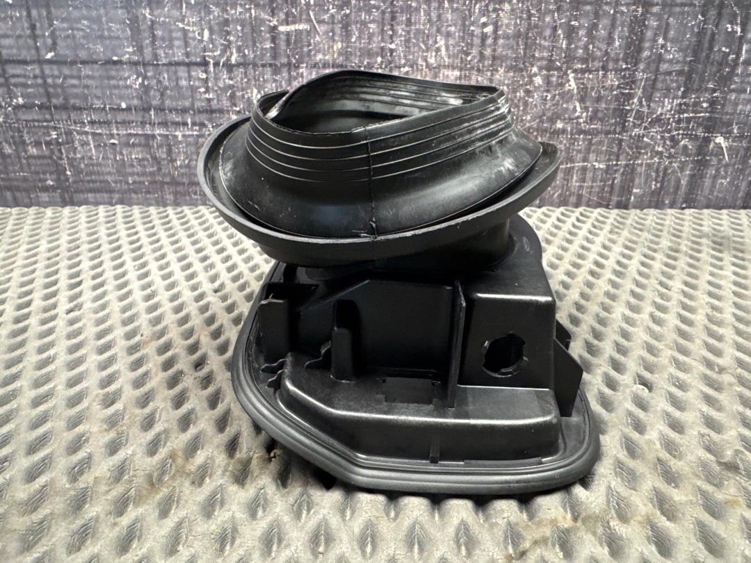 Лючок бензобака, 800 рублей, Красноярск