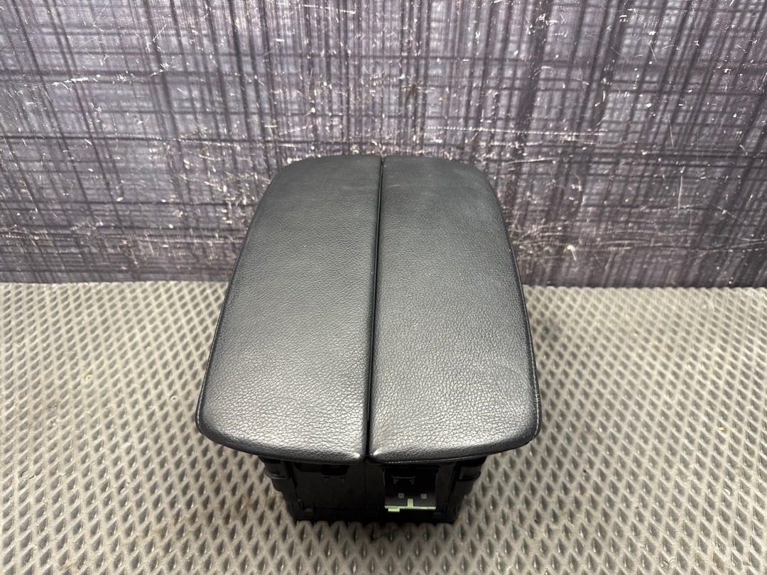 Подлокотник, 2800 рублей, Красноярск