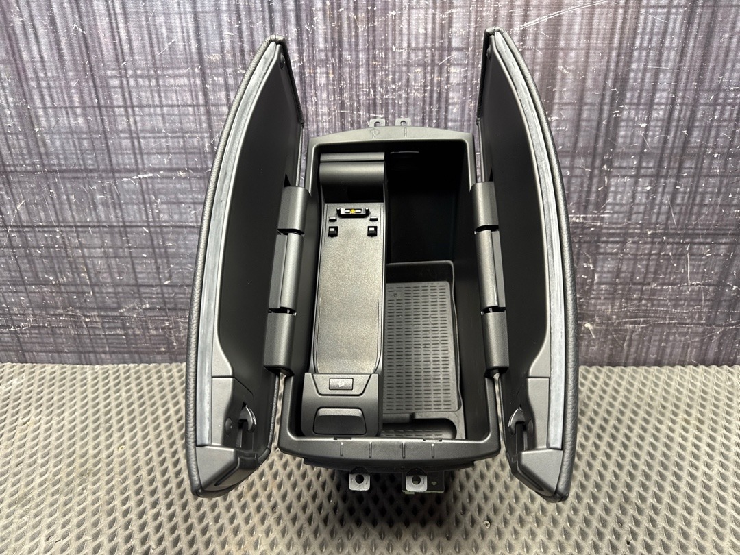 Подлокотник, 2800 рублей, Красноярск