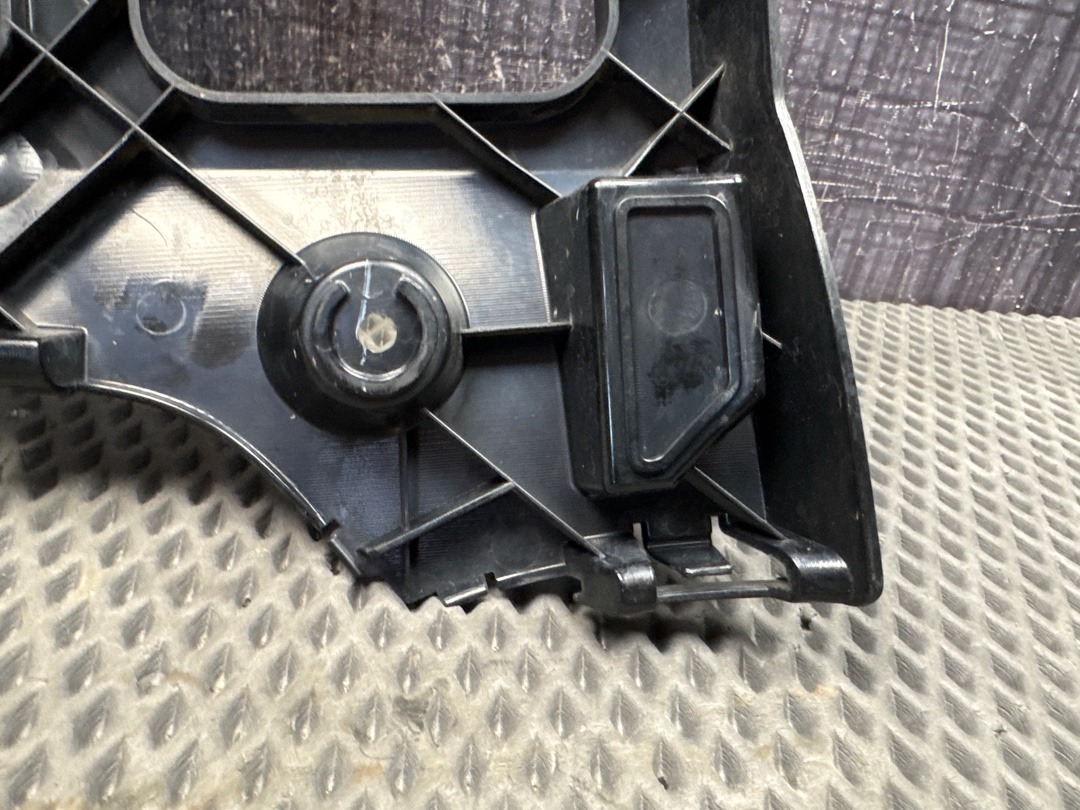 Крепление бампера, 2240 рублей, Красноярск