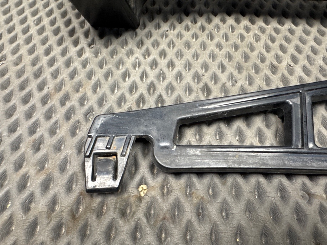 Крепление бампера, 1600 рублей, Красноярск