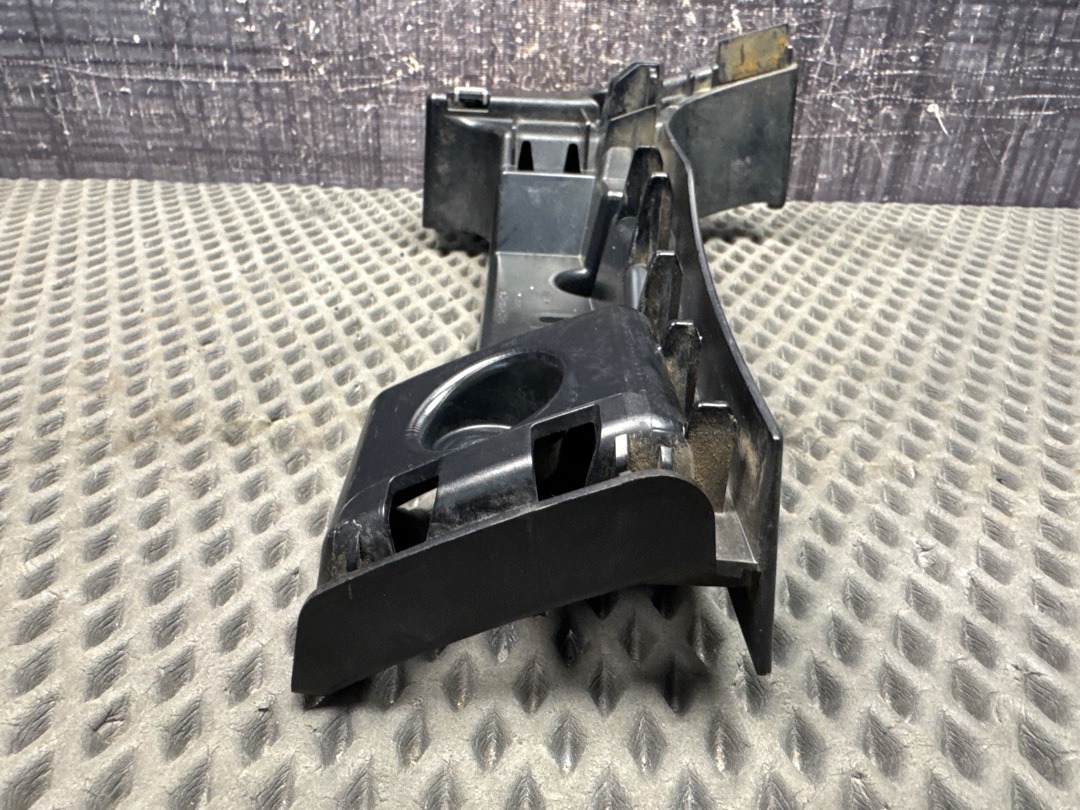 Крепление бампера, 1600 рублей, Красноярск