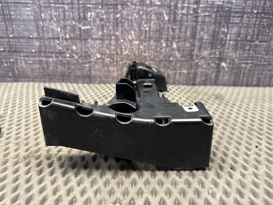 Крепление бампера, 1600 рублей, Красноярск