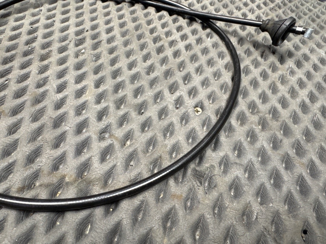 Трос капота, 960 рублей, Красноярск