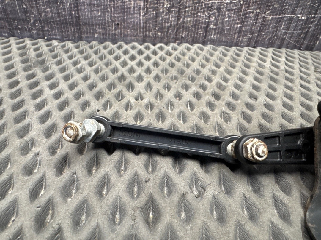 Датчик уровня подвески, 2000 рублей, Красноярск