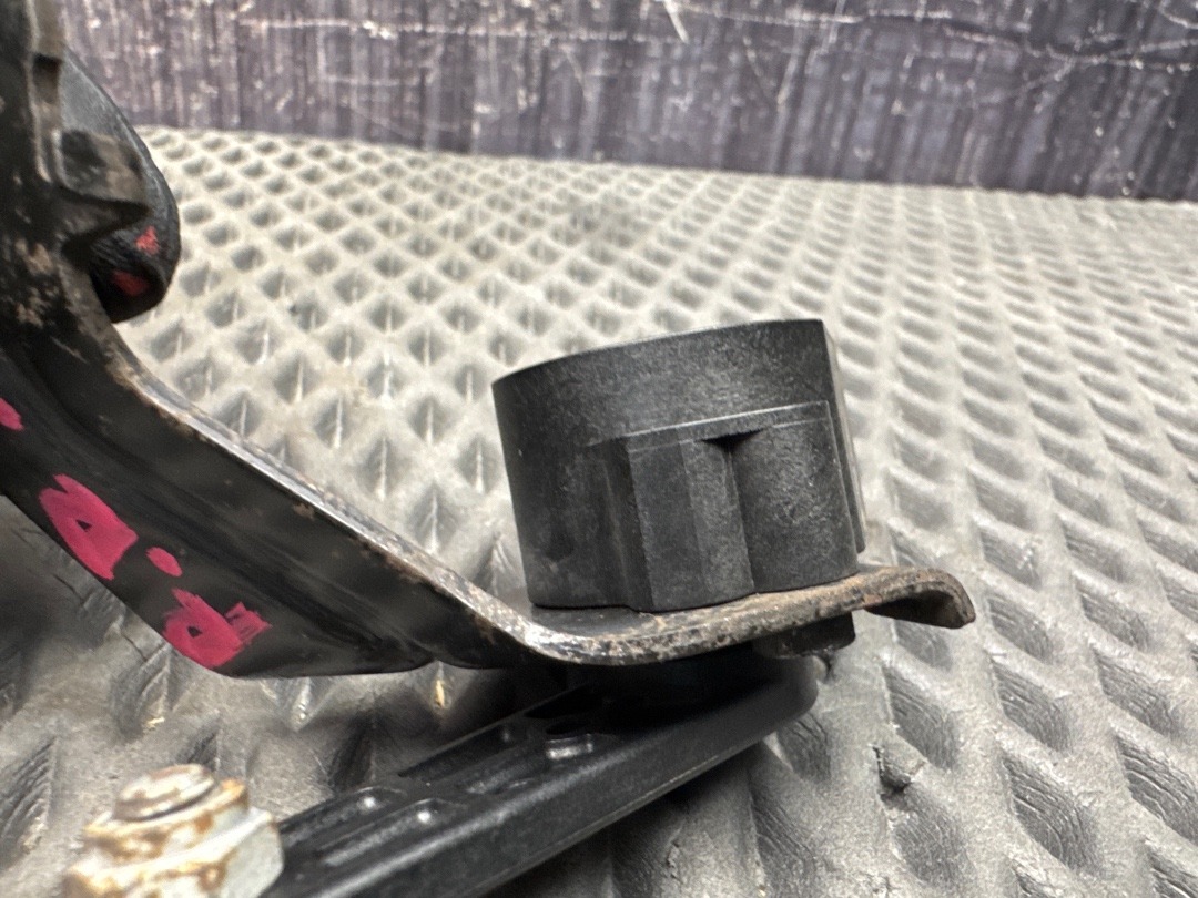 Датчик уровня подвески, 2000 рублей, Красноярск