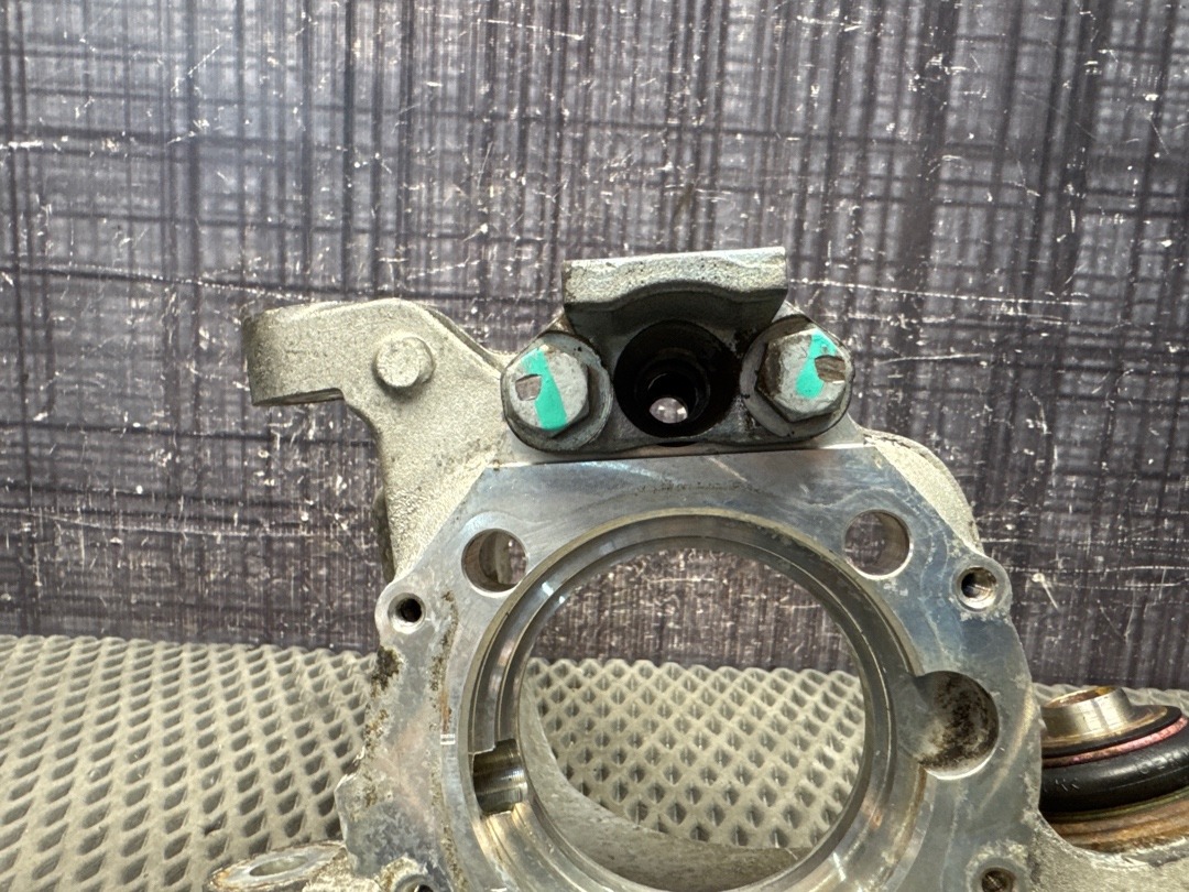 Поворотный кулак, 1841 рублей, Красноярск