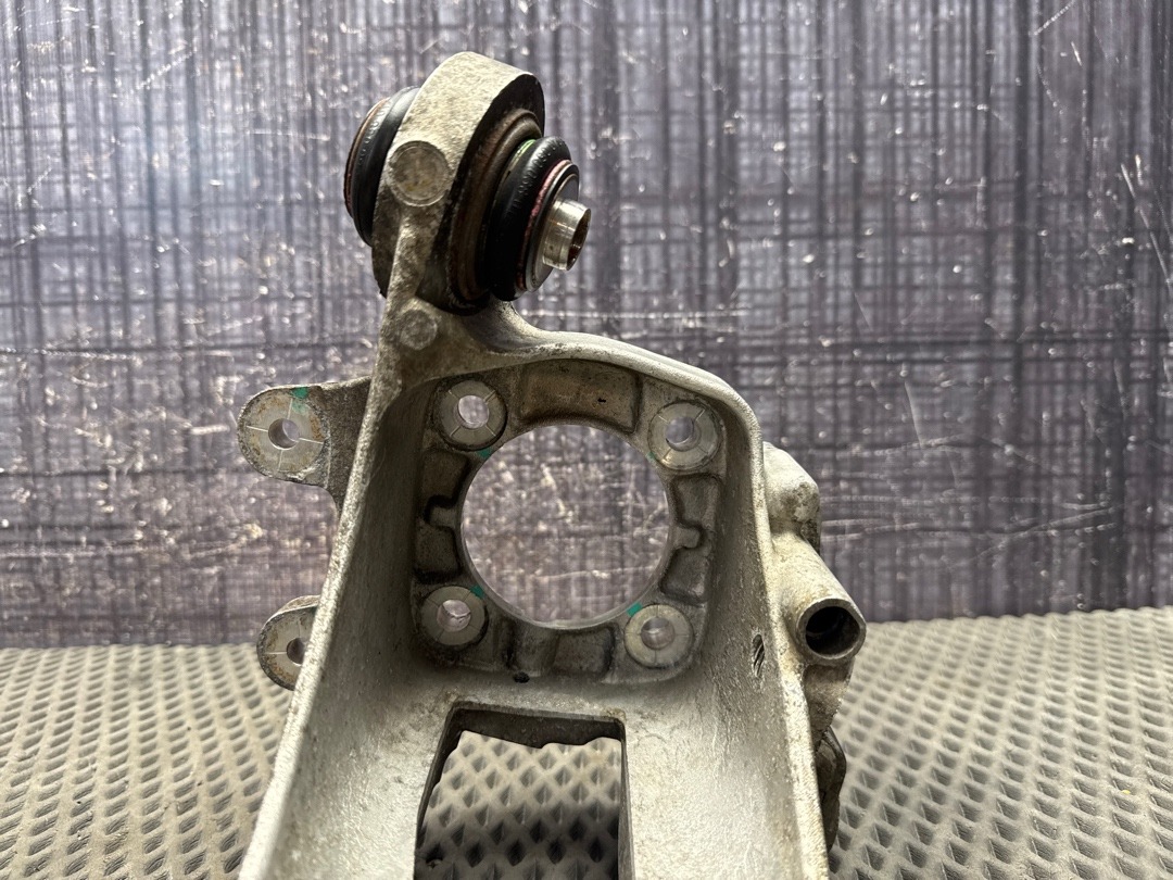 Поворотный кулак, 1841 рублей, Красноярск