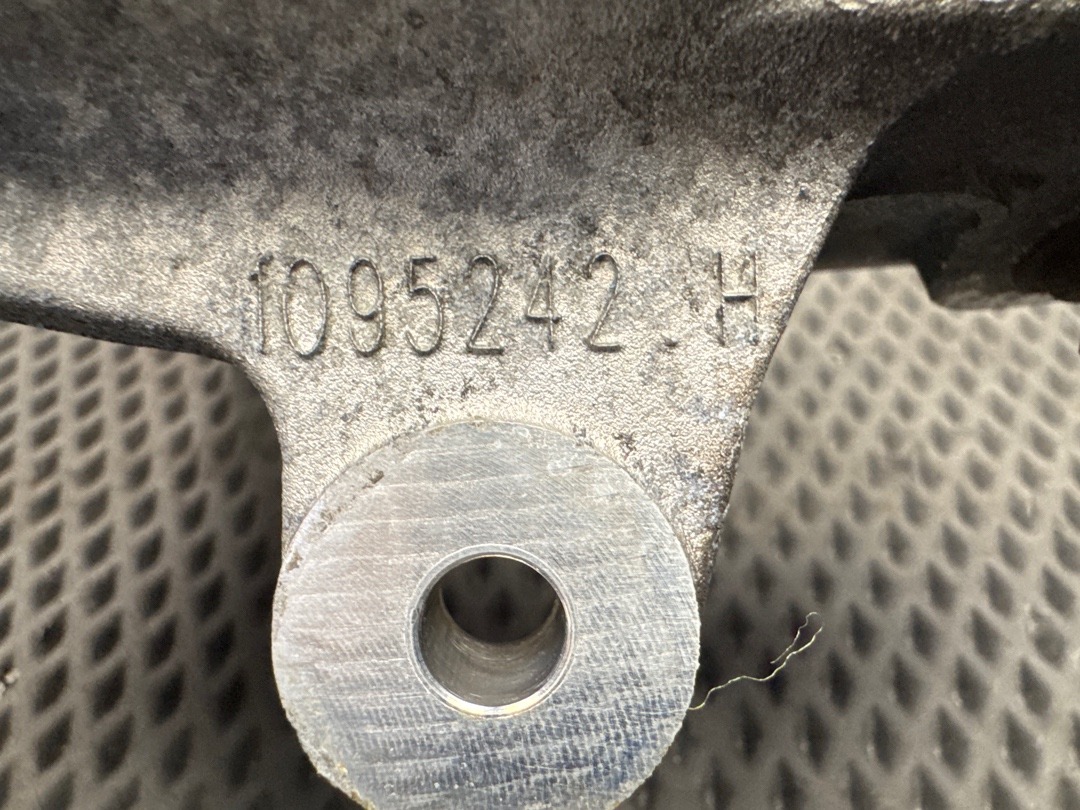 Поворотный кулак, 1841 рублей, Красноярск