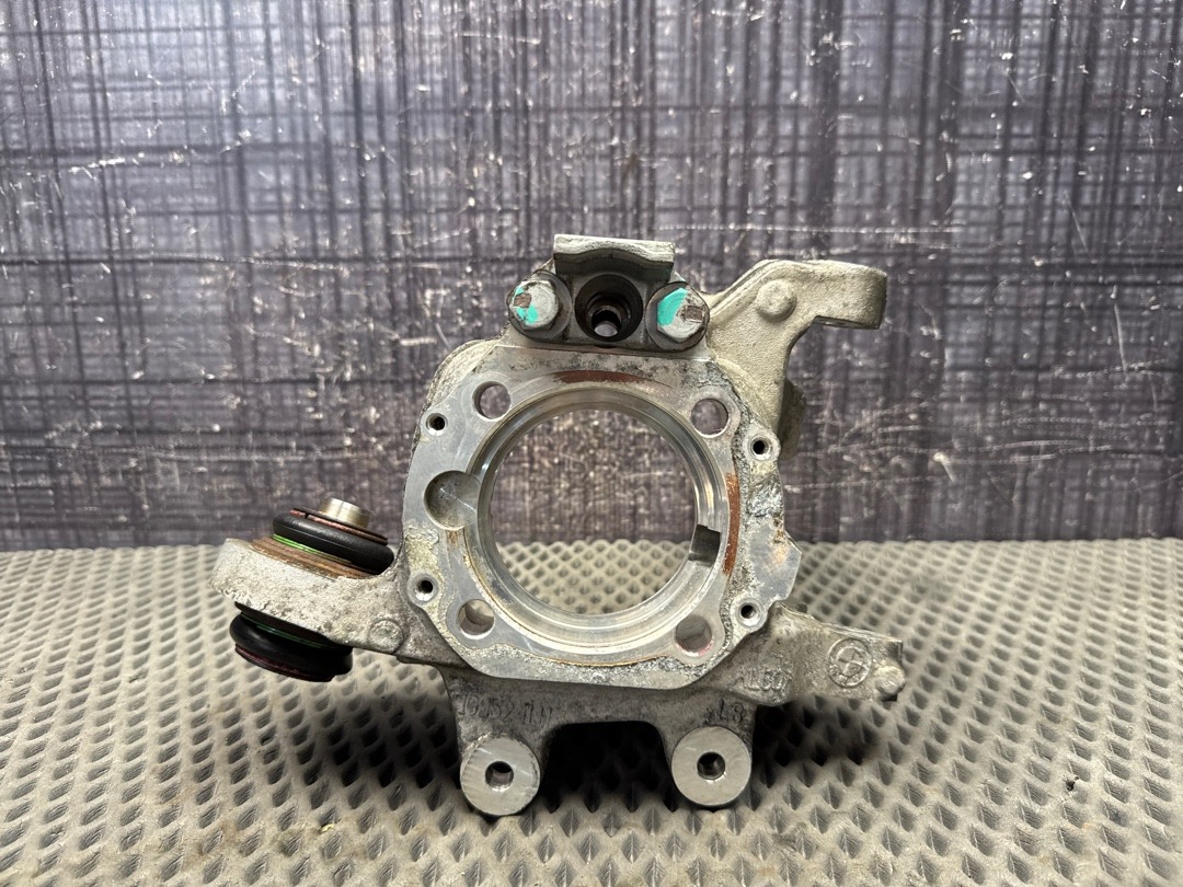 Поворотный кулак, 1841 рублей, Красноярск