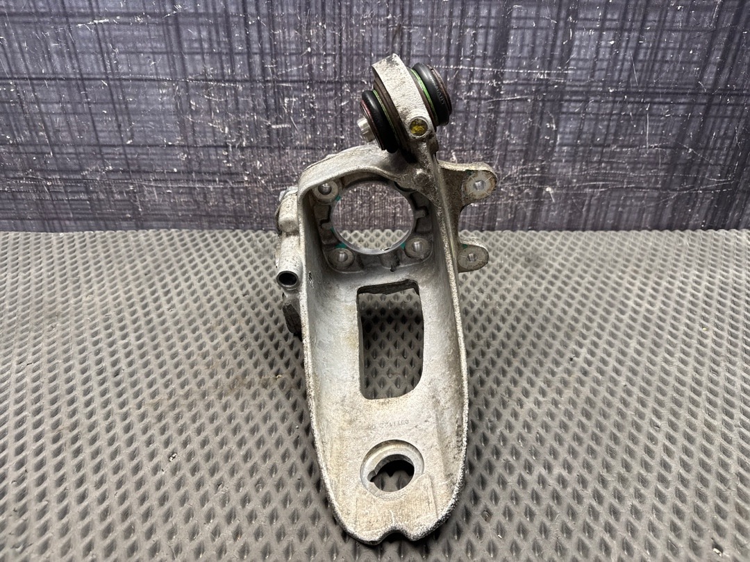 Поворотный кулак, 1841 рублей, Красноярск