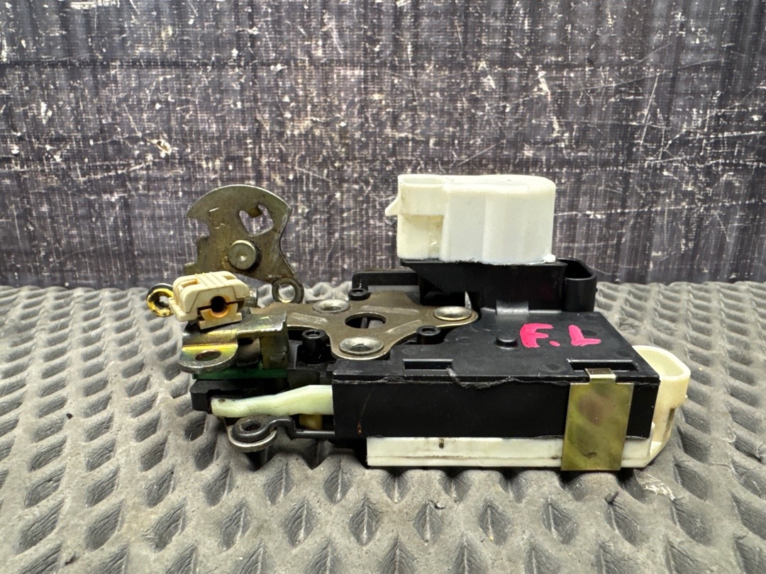 Замок двери, 2700 рублей, Красноярск