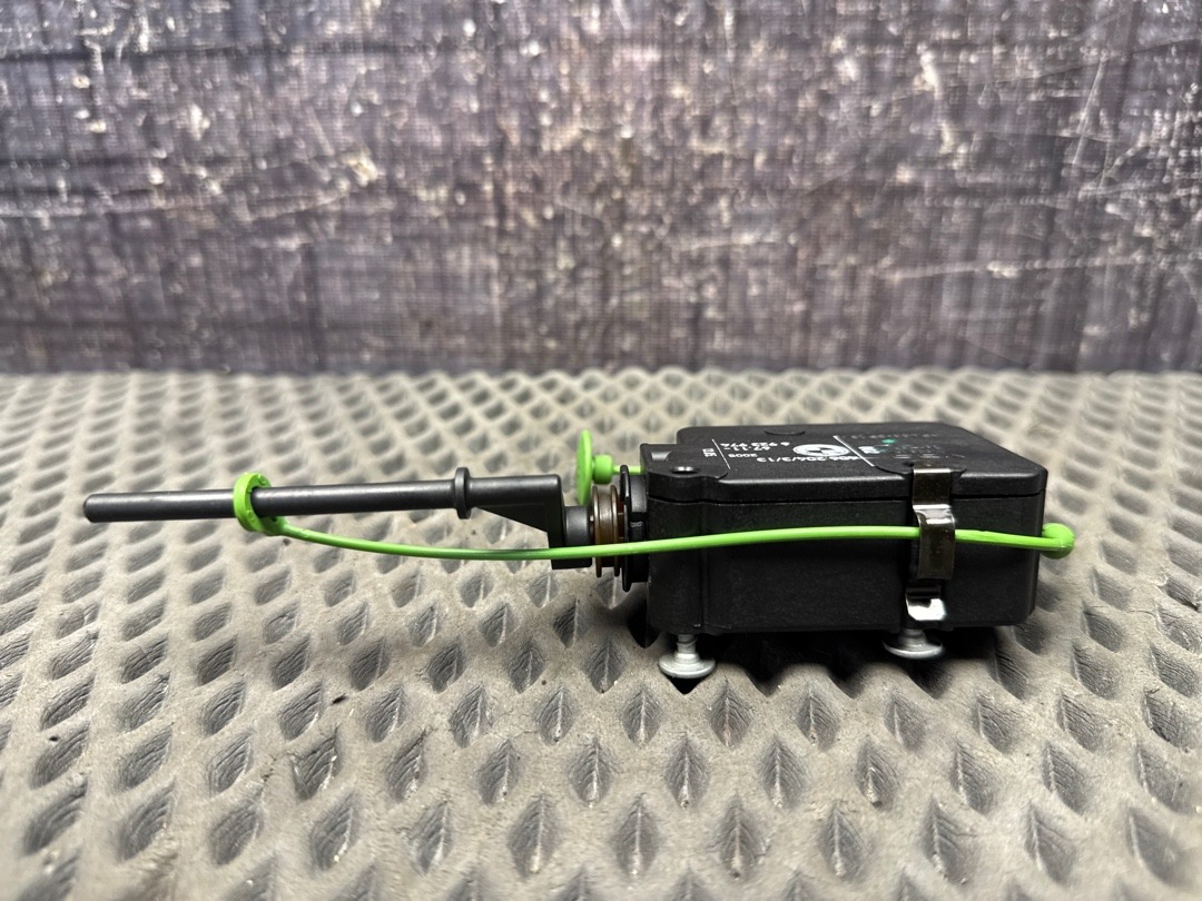 Замок лючка бензобака, 644 рублей, Красноярск