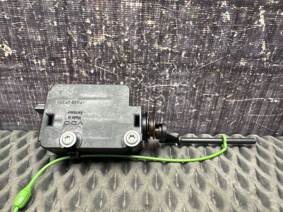 Замок лючка бензобака, 644 рублей, Красноярск