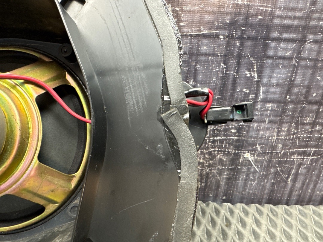 Динамик, 900 рублей, Красноярск