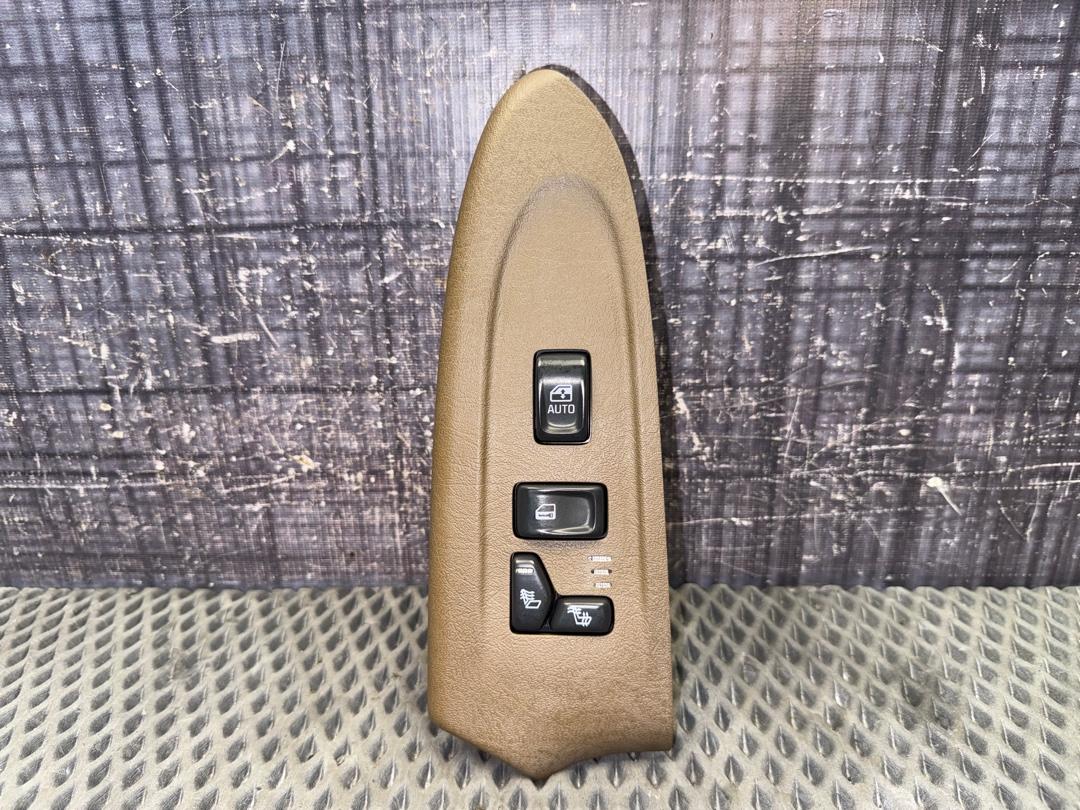 Блок кнопок, 2000 рублей, Красноярск