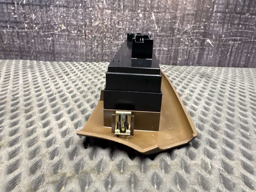 Блок кнопок, 2000 рублей, Красноярск