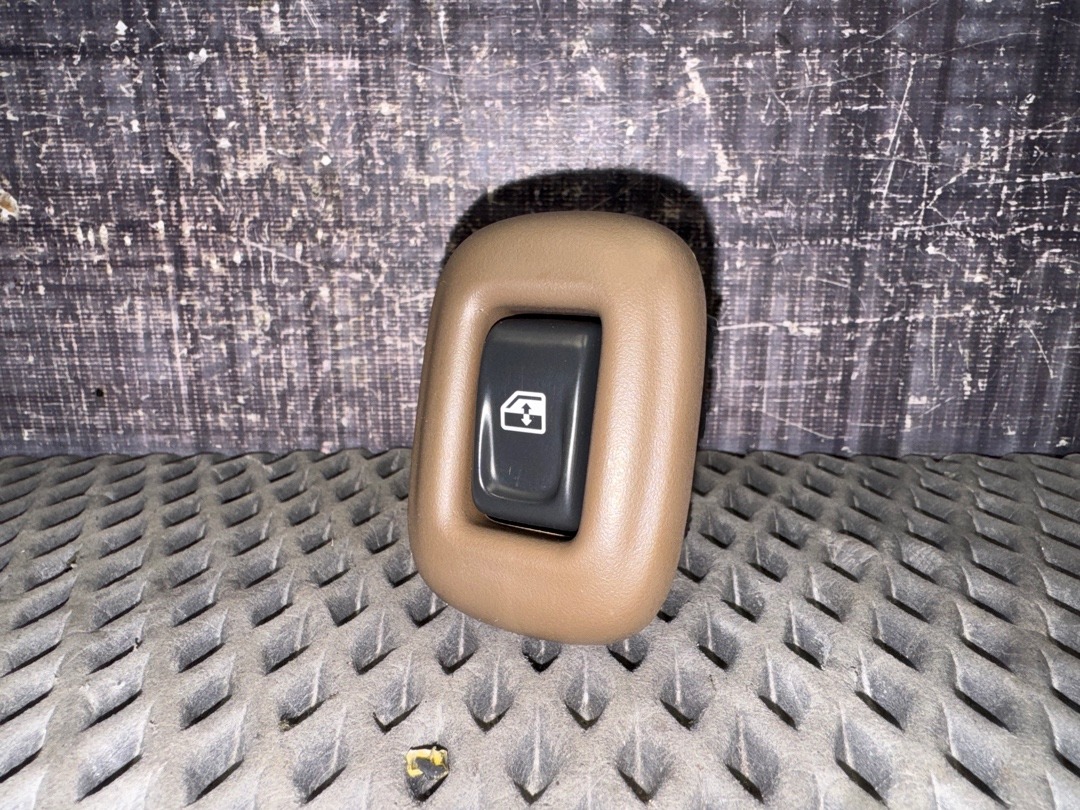 Кнопка стеклоподъемника, 450 рублей, Красноярск