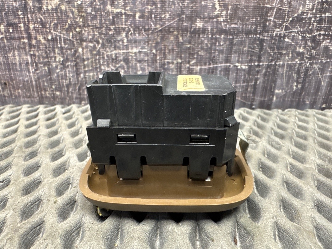 Кнопка стеклоподъемника, 450 рублей, Красноярск