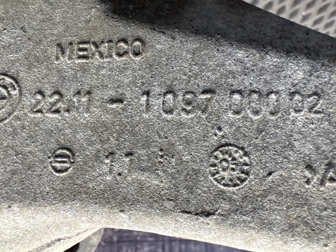 Кронштейн двигателя, 2093 рублей, Красноярск