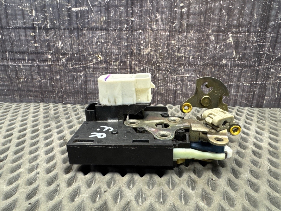 Замок двери, 2500 рублей, Красноярск