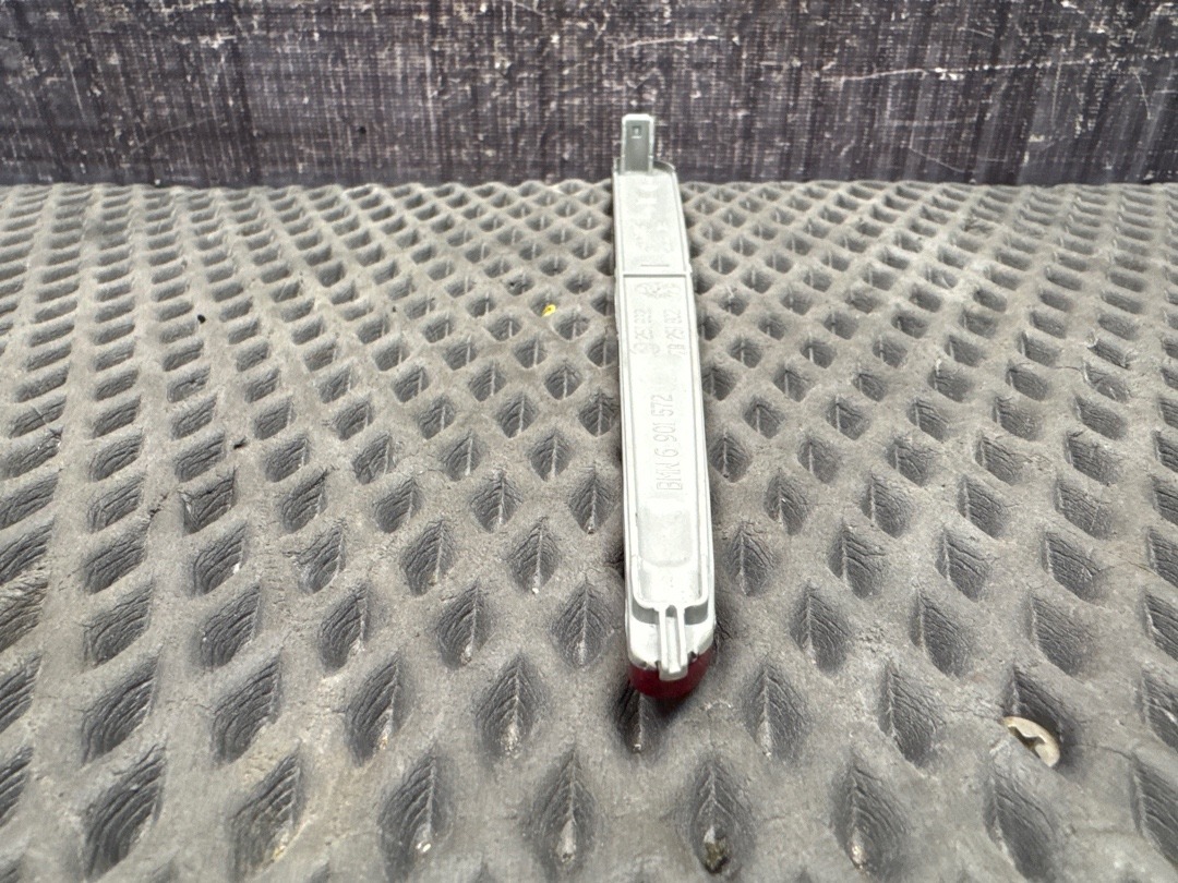 Катафот крышки багажника, 700 рублей, Красноярск