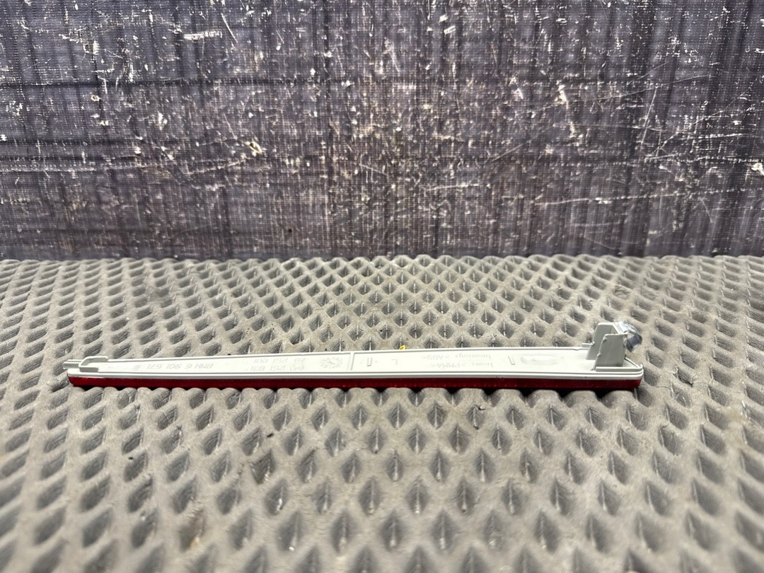 Катафот крышки багажника, 700 рублей, Красноярск