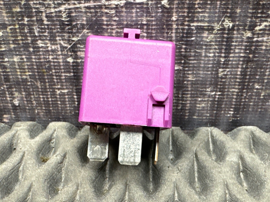 Реле, 315 рублей, Красноярск