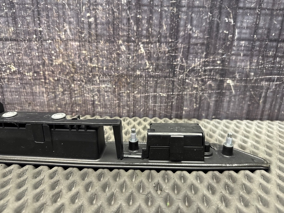 Кнопка открывания багажника, 3930 рублей, Красноярск