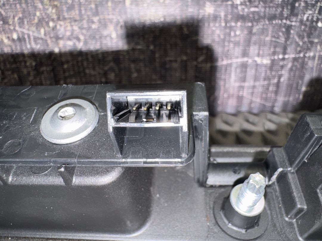 Кнопка открывания багажника, 3930 рублей, Красноярск