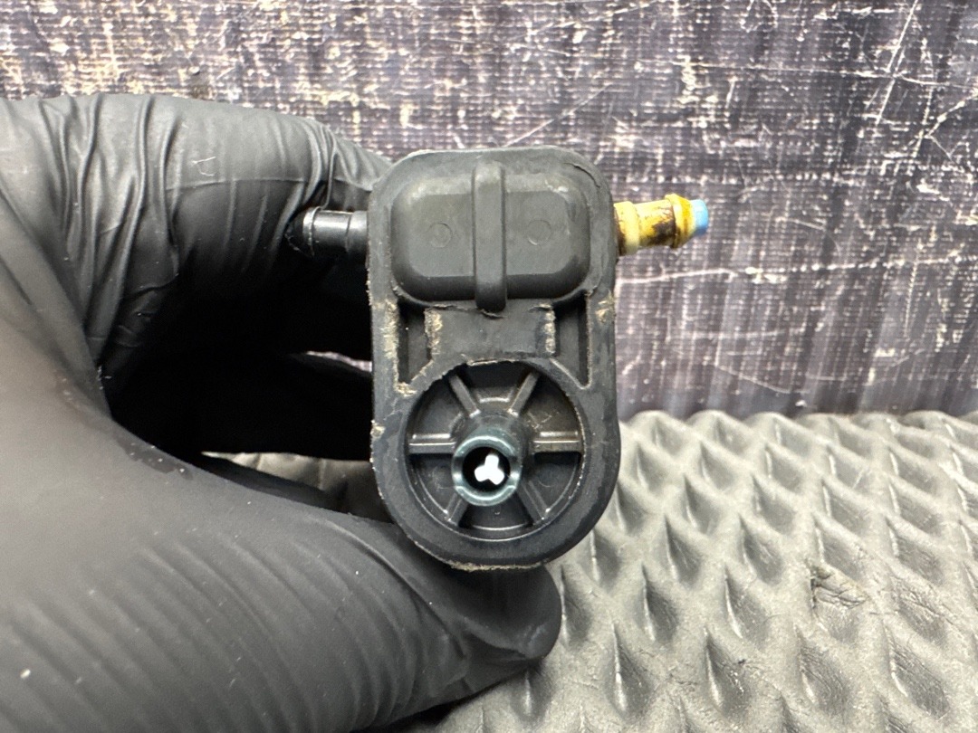 Мотор бачка стеклоомывателя, 980 рублей, Красноярск