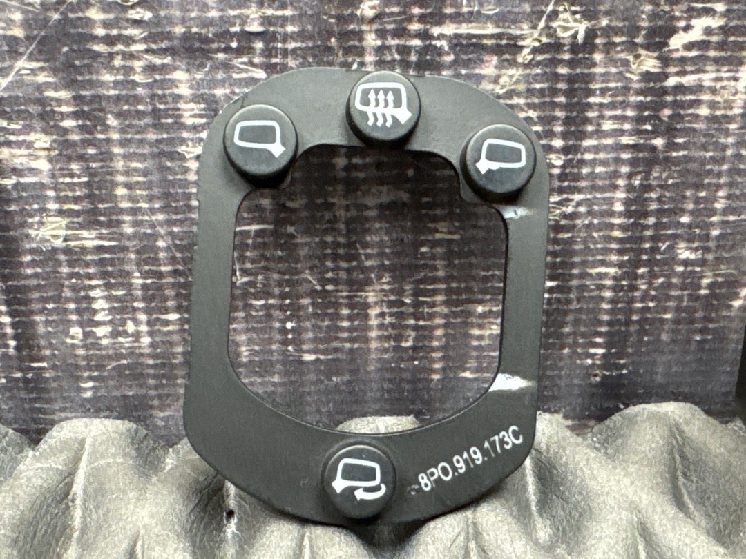 Кнопка регулировки зеркал, 1420 рублей, Красноярск