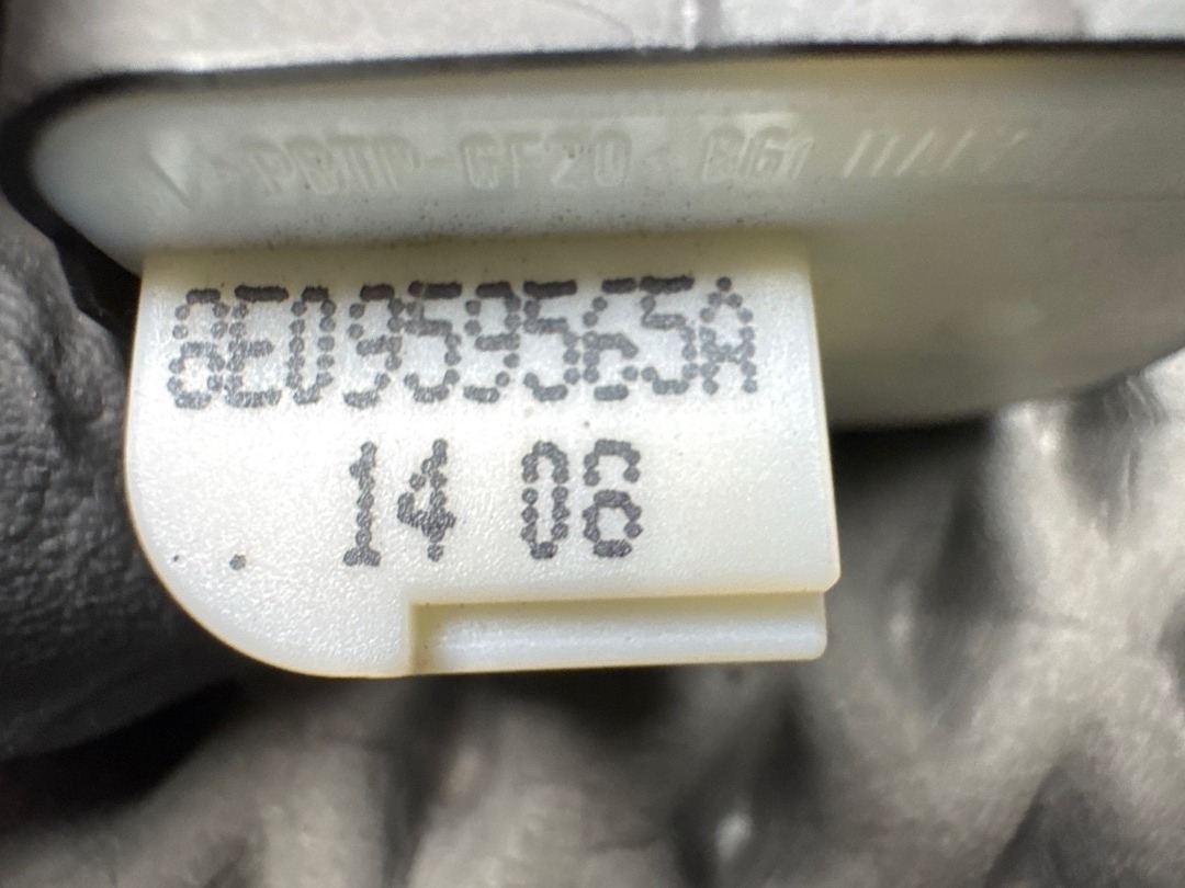 Кнопка регулировки зеркал, 1420 рублей, Красноярск