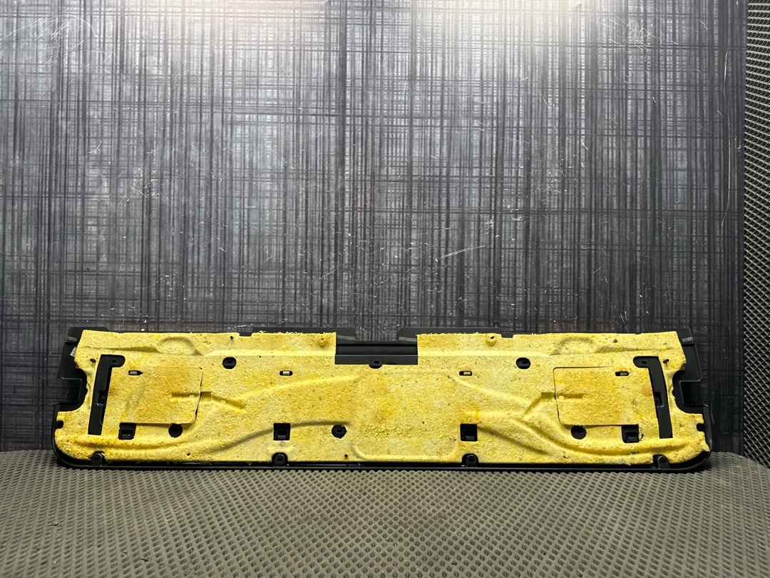 Обшивка крышки багажника, 994 рублей, Красноярск